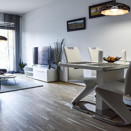 Cosy New Apartment 3Min To Vic/Uno-City And Danube Wien Exterior foto