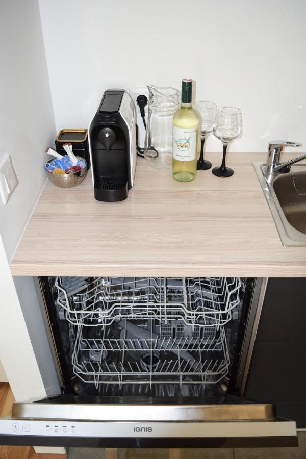 Cosy New Apartment 3Min To Vic/Uno-City And Danube Wien Exterior foto
